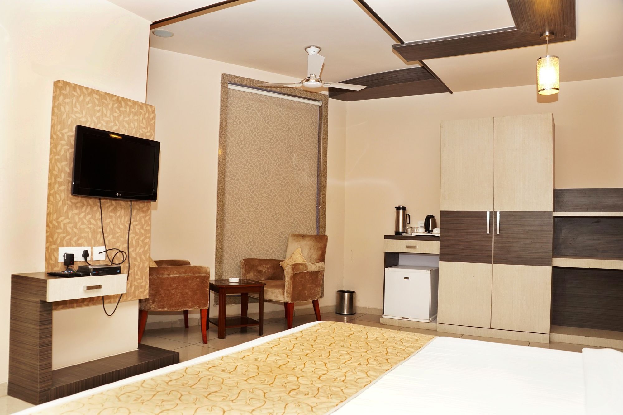 Gormoh Hotel Ahmedabad