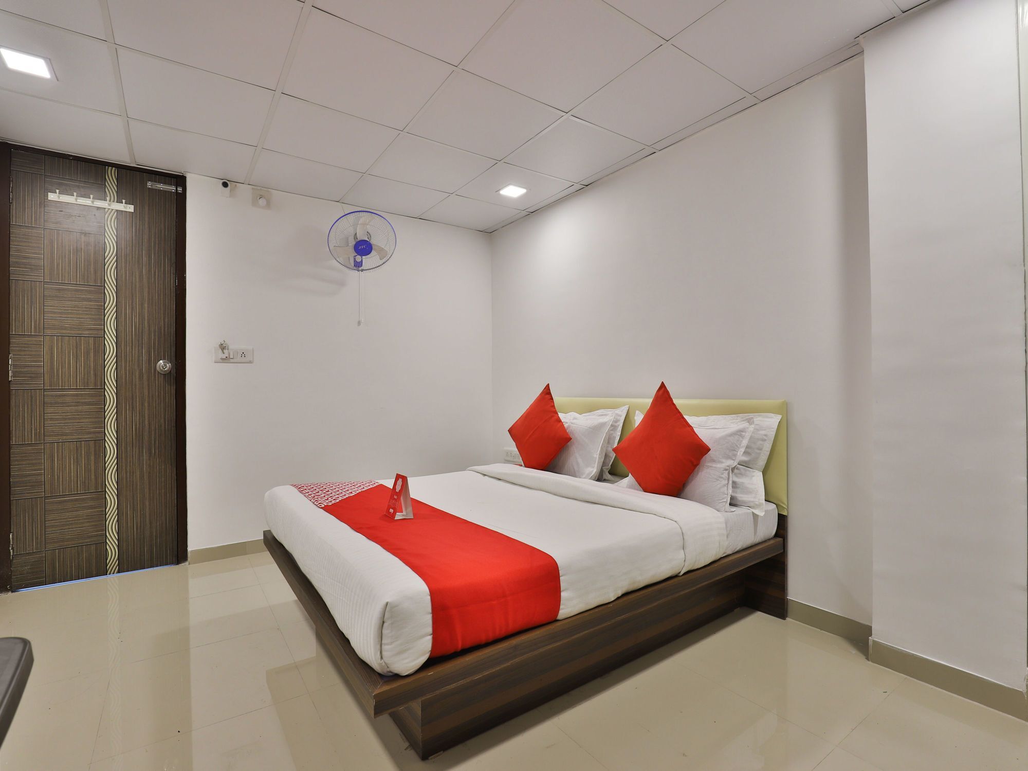 Oyo 12229 Sarvagya 2*