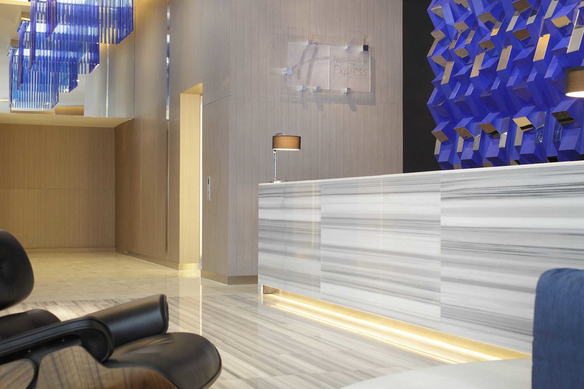 Express Prahlad Nagar By Ihg 4*