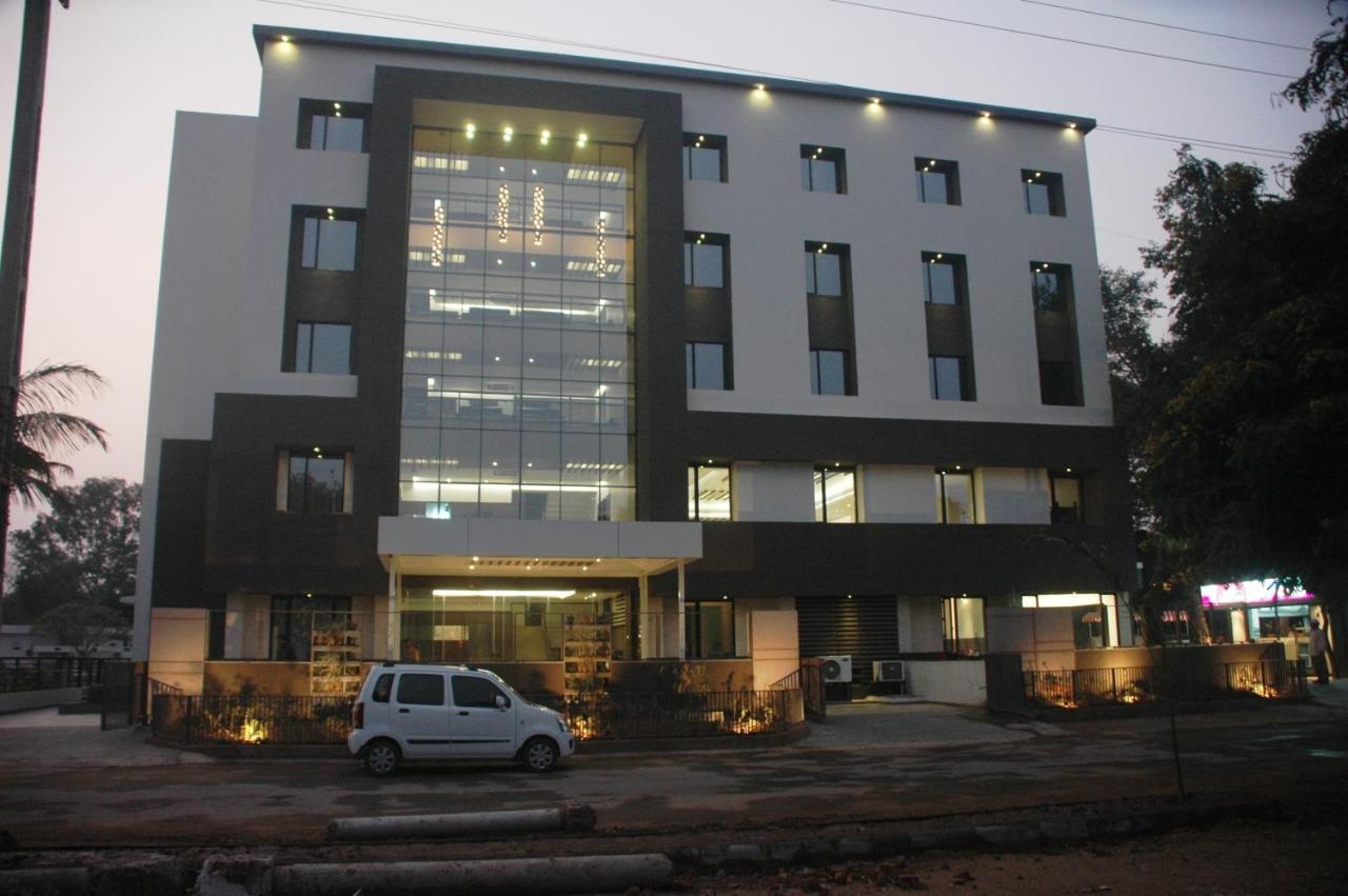 Hotel Kanan 3*