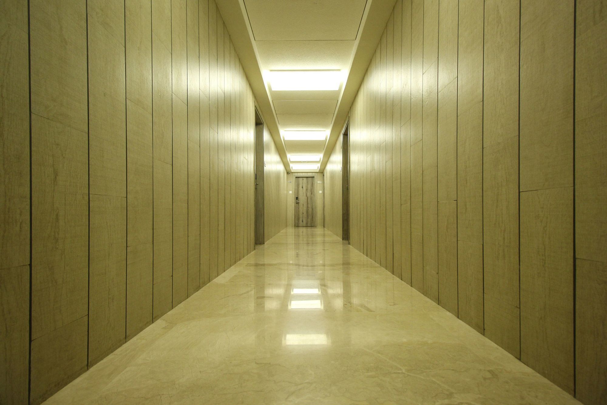 Oyo 3927 Scenaria Hotel Ahmedabad