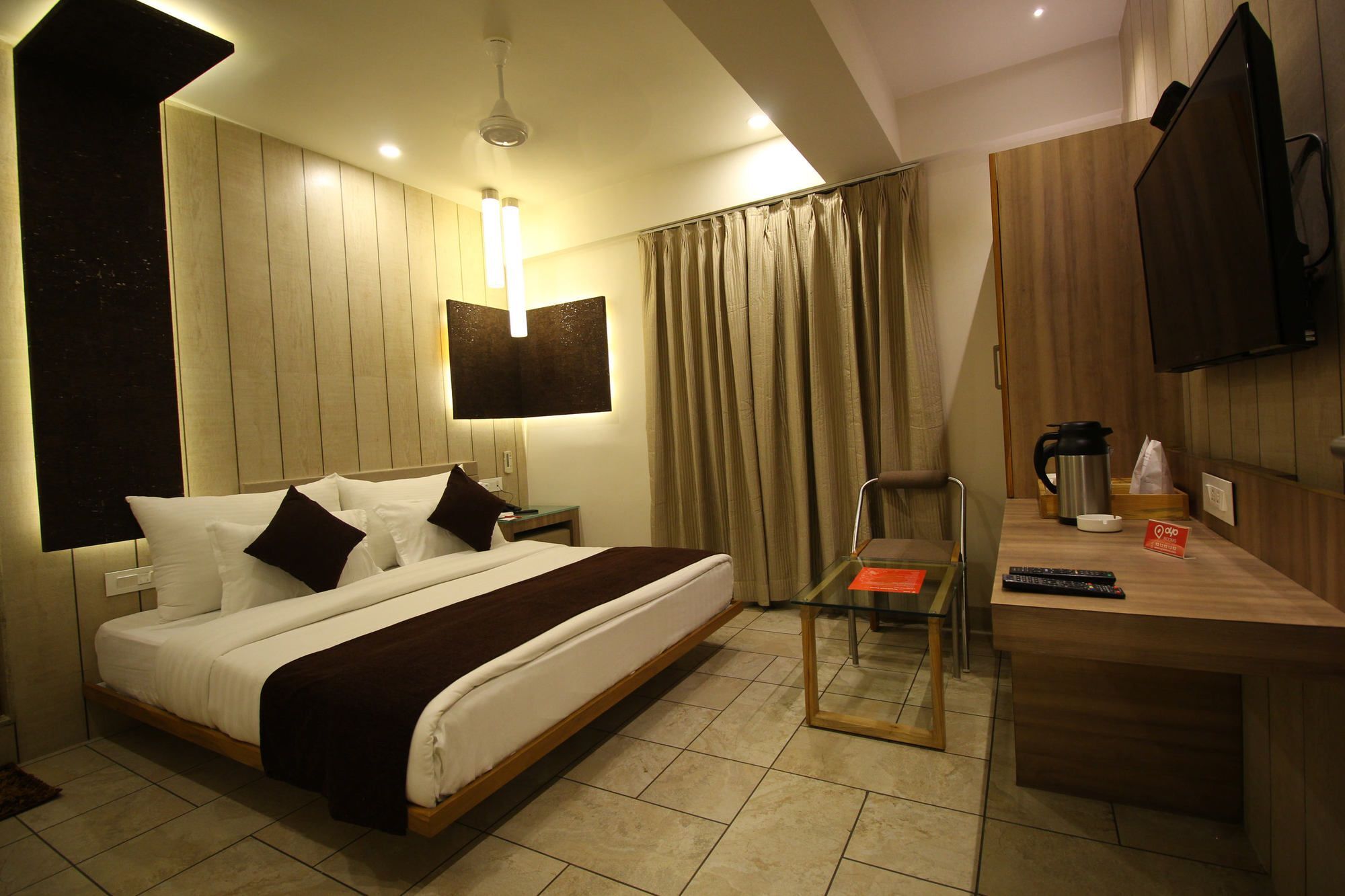 Hotel Oyo 3927 Scenaria 3*