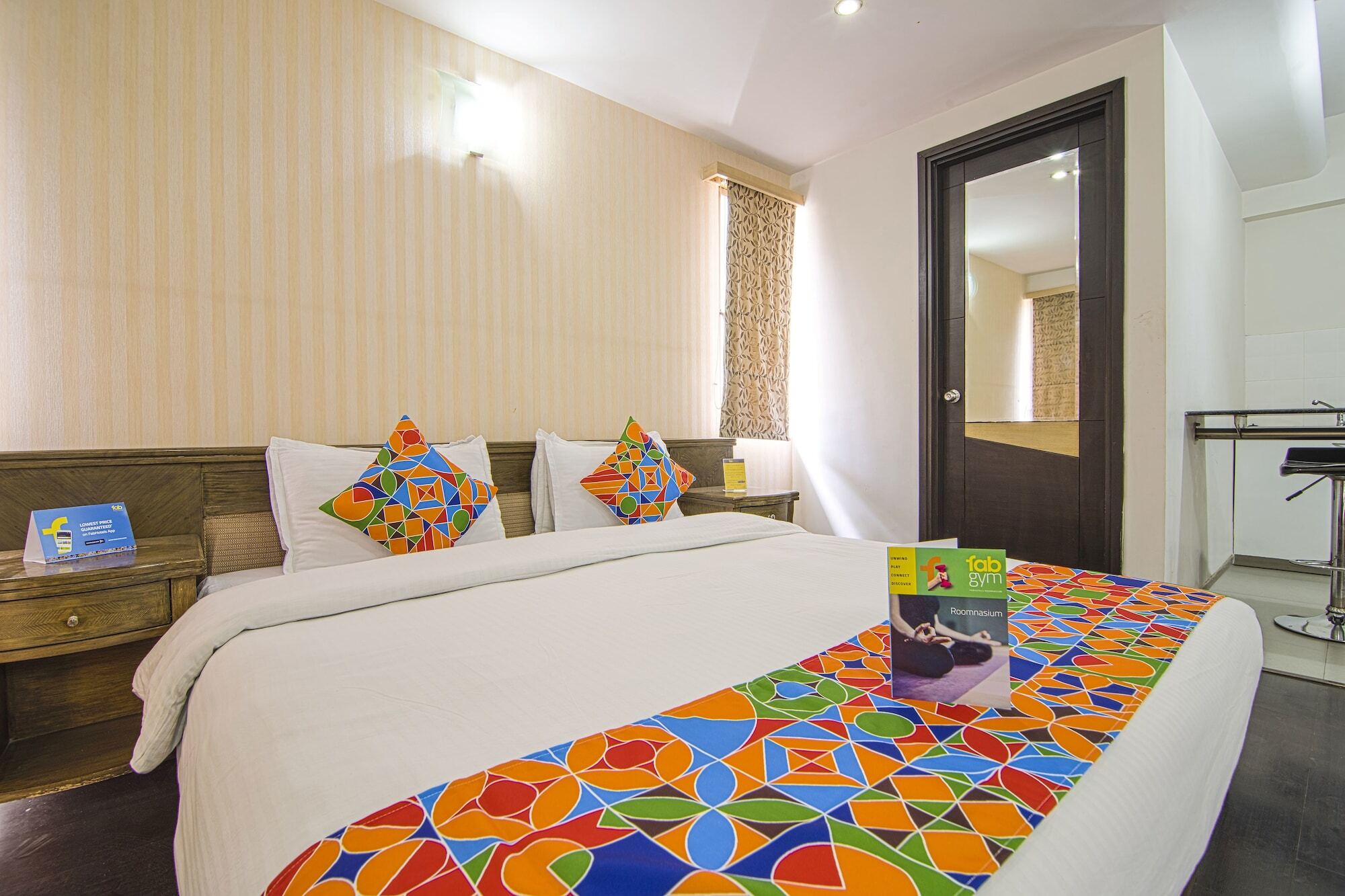 Fabhotel Prime Ellisbridge 3*