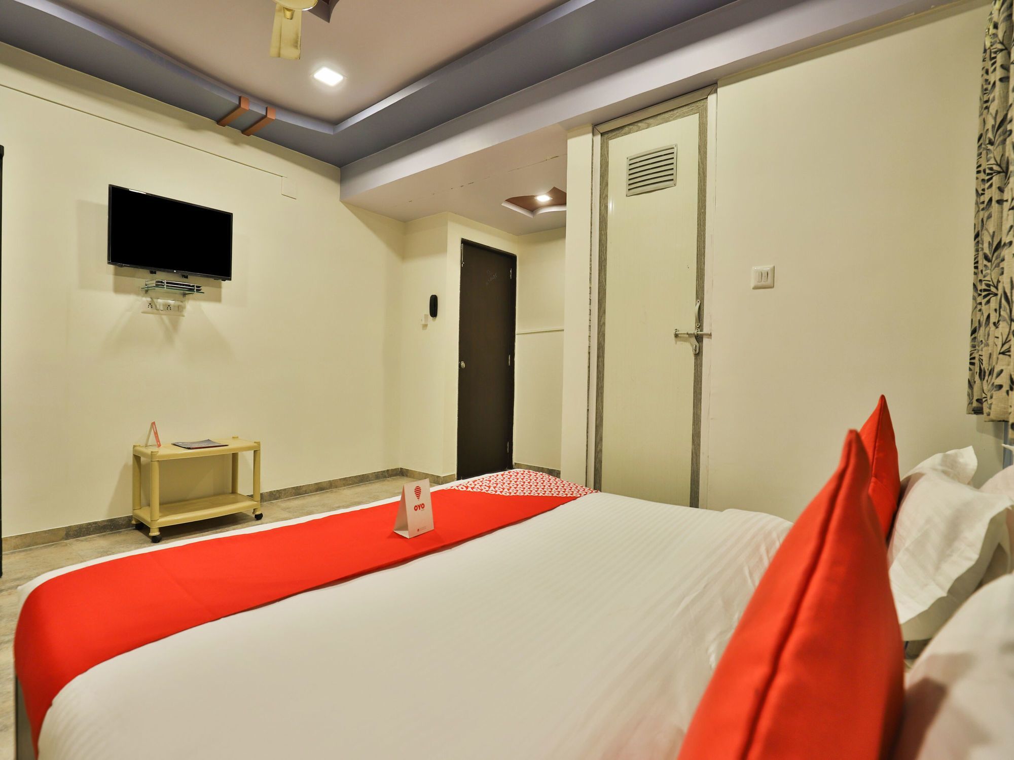 Shekhawat Palace Hotel Ahmedabad