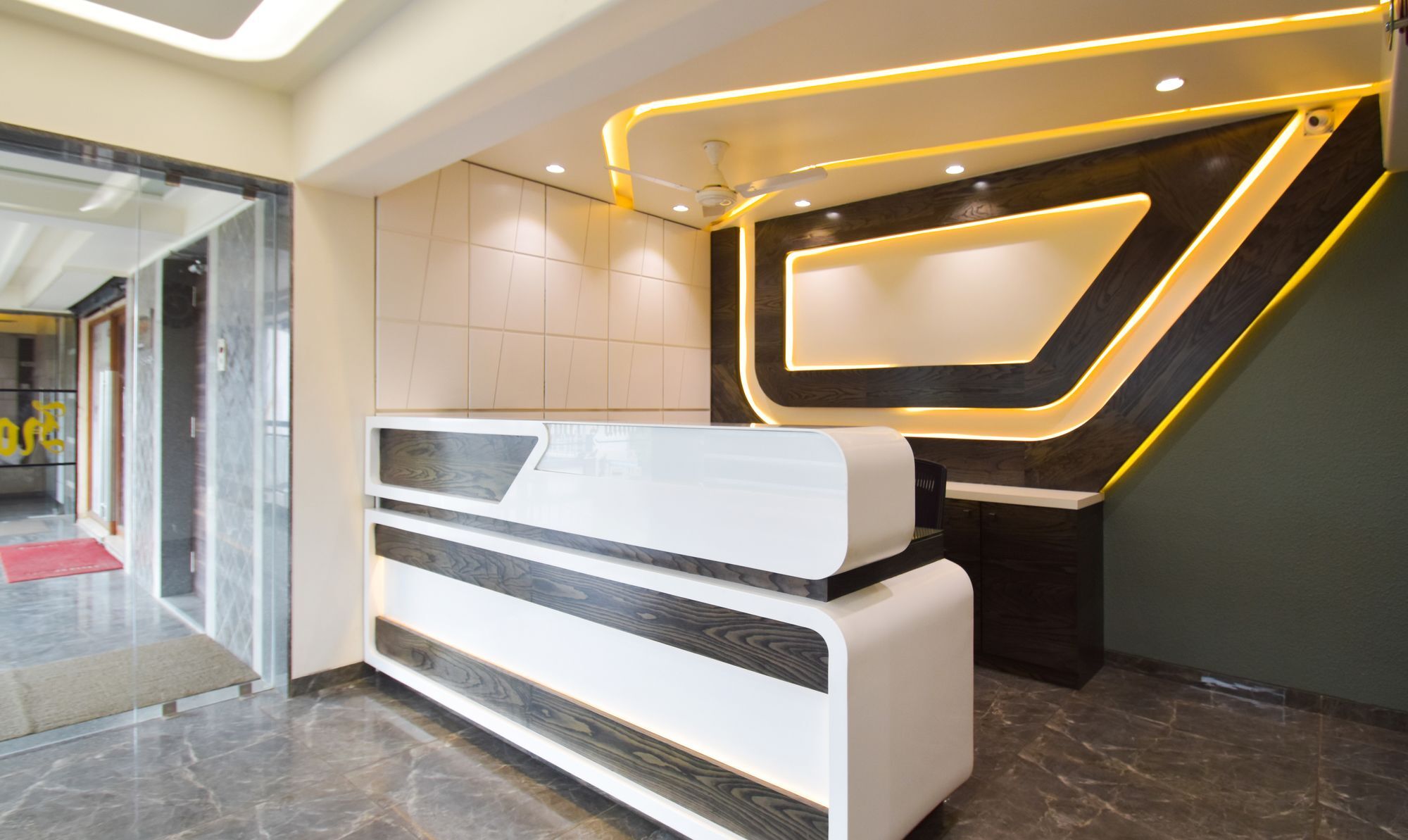 Treebo Palliate Hotel 3*