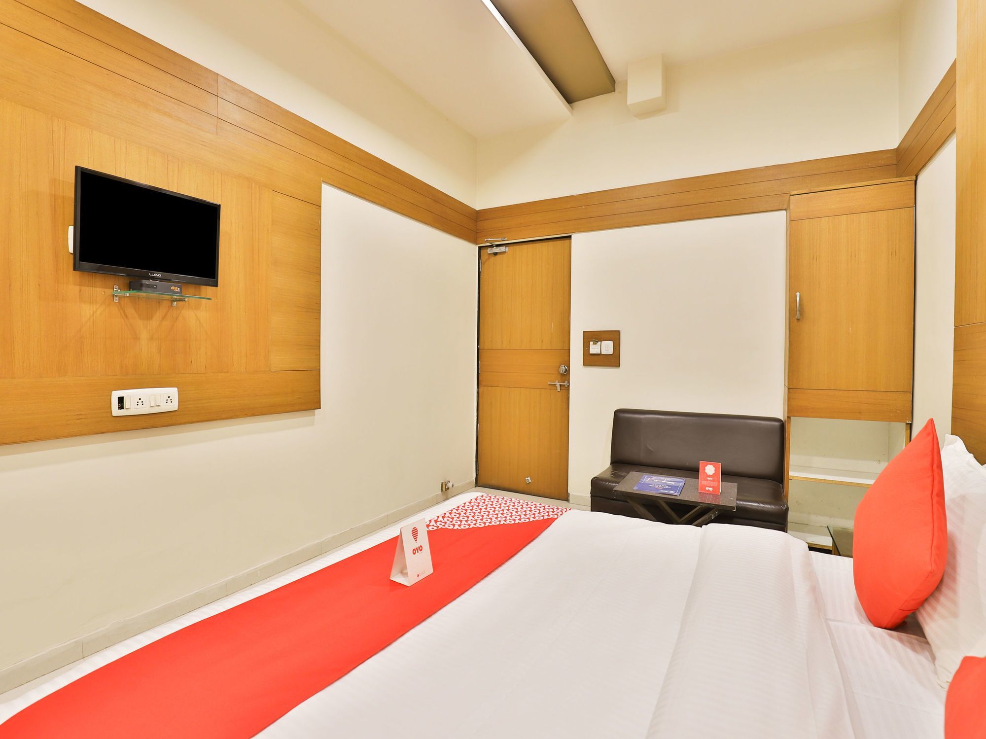 Hotel Oyo 11610 Shreenath 2*