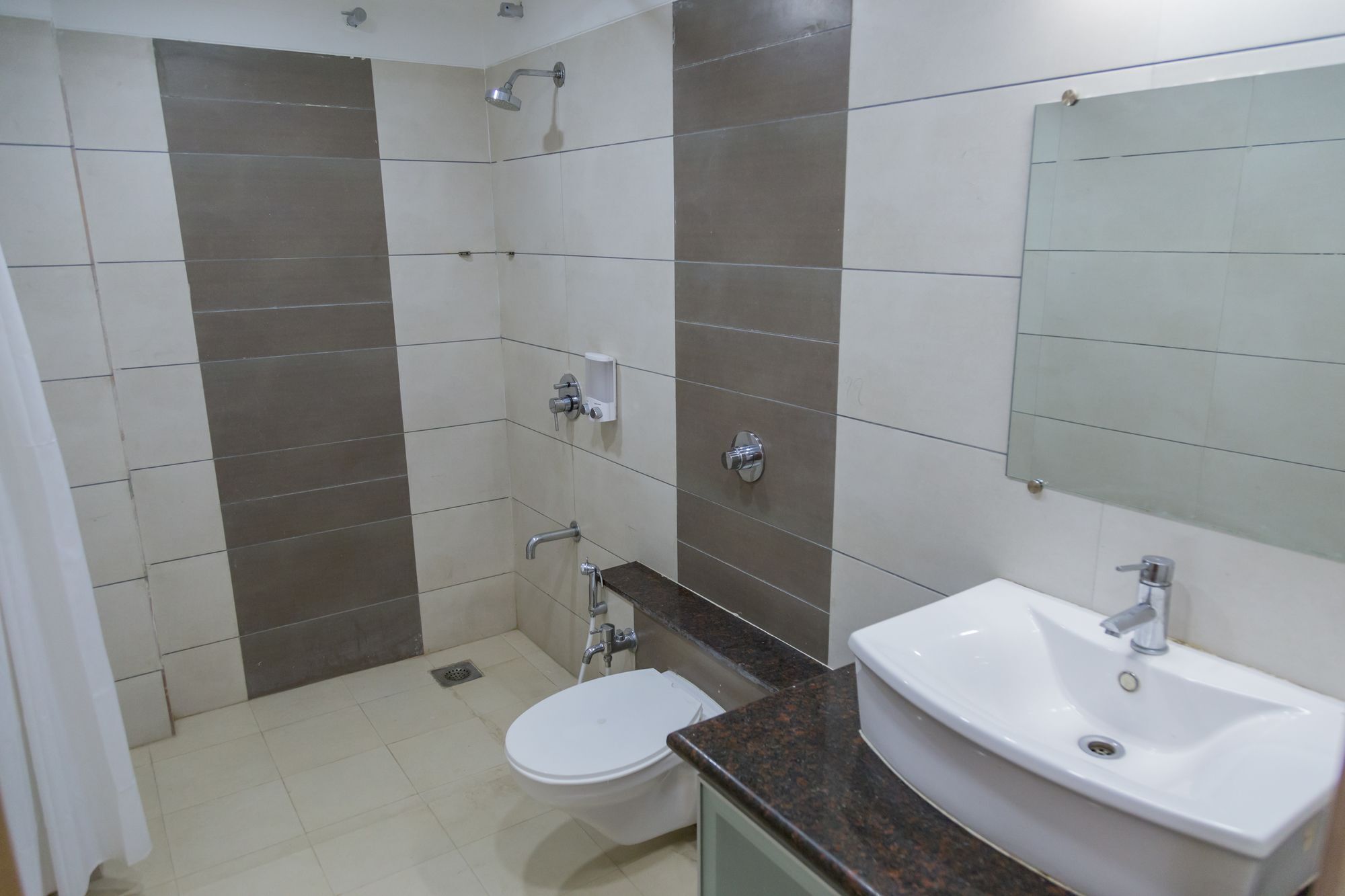 The Silver Leaf Hotel Ahmedabad