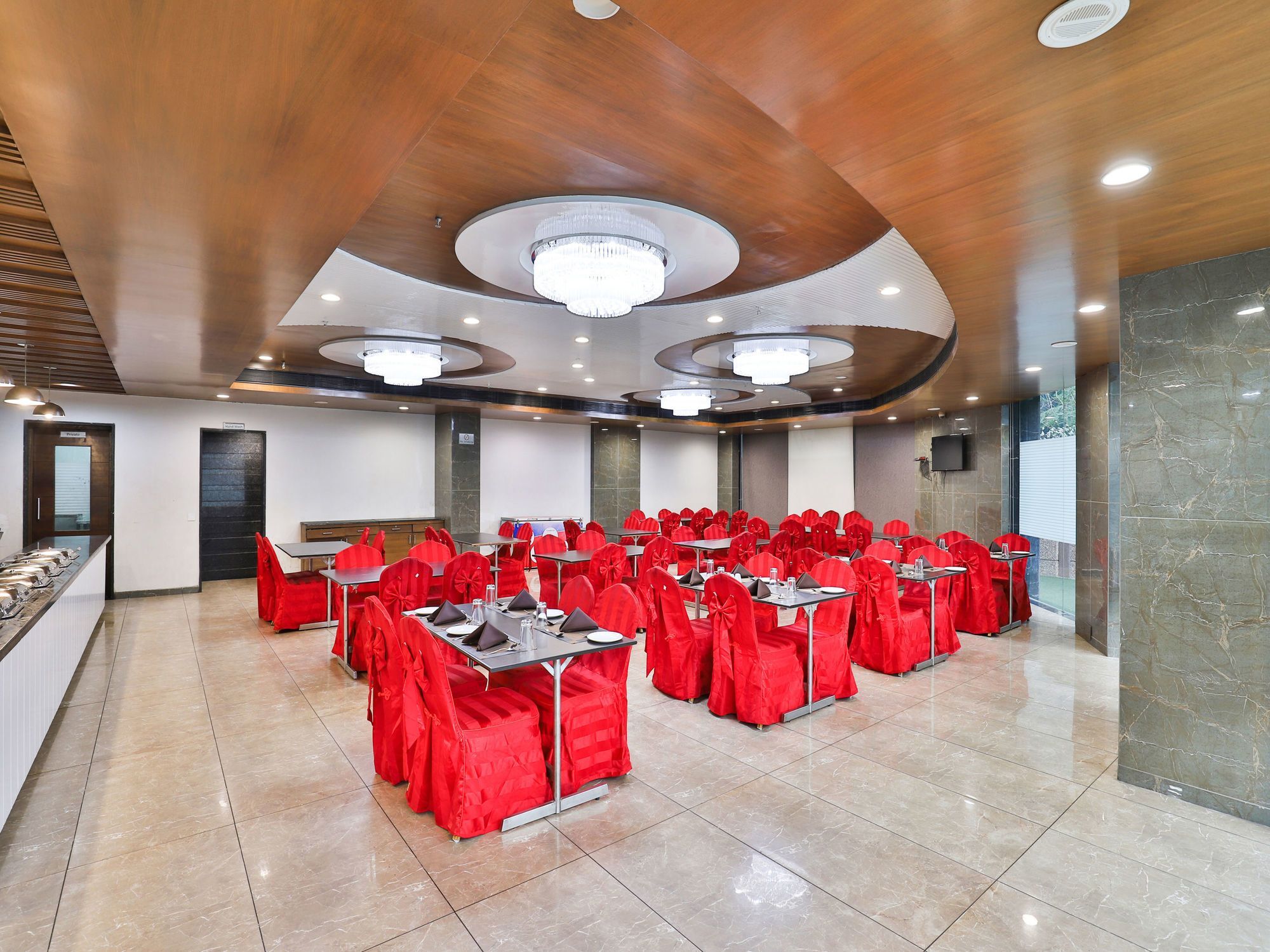 Hotel Oyo 4938 Dev Aadi 3*