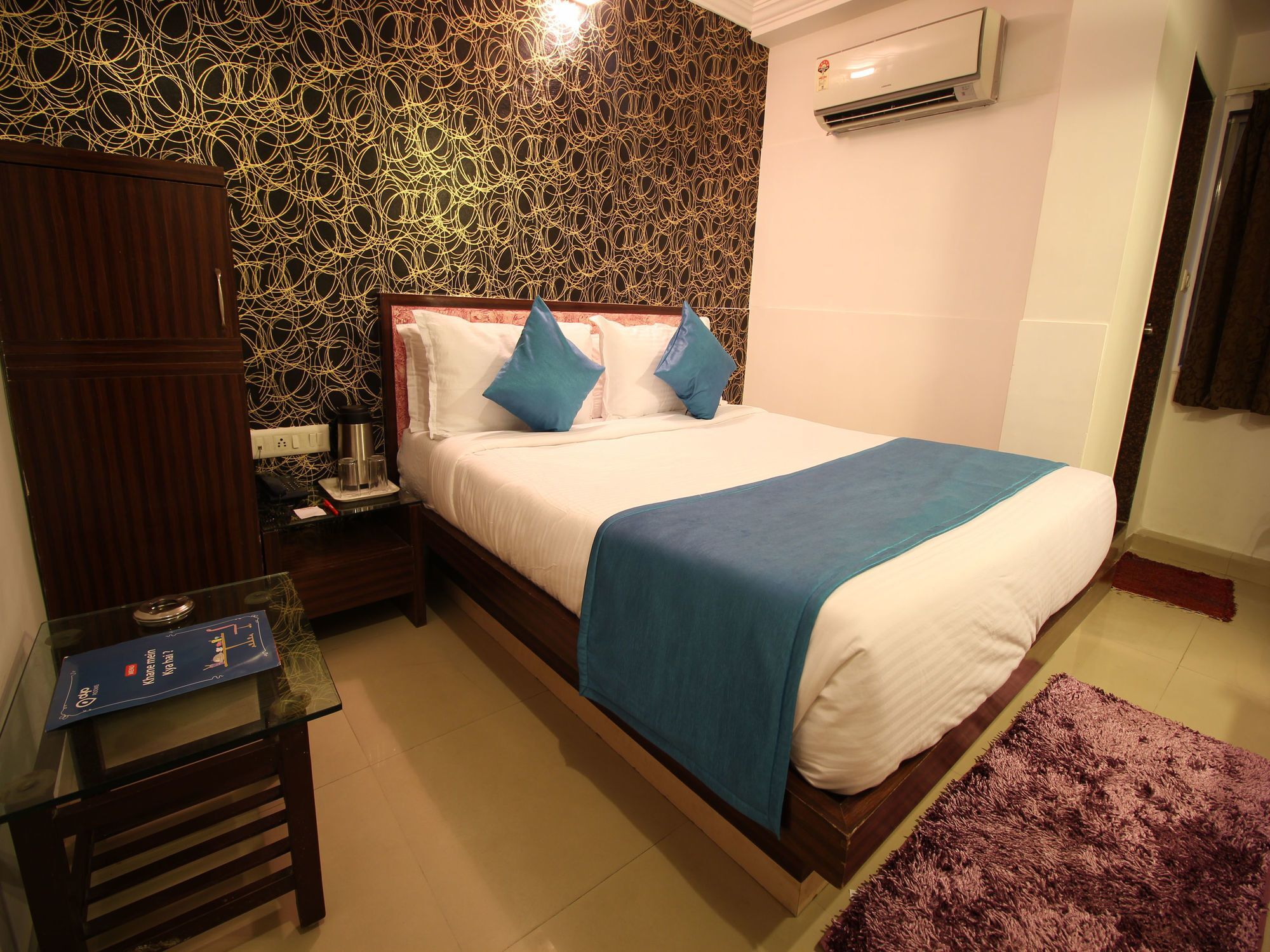 Hotel Oyo 2485 Kalash Ahmedabad