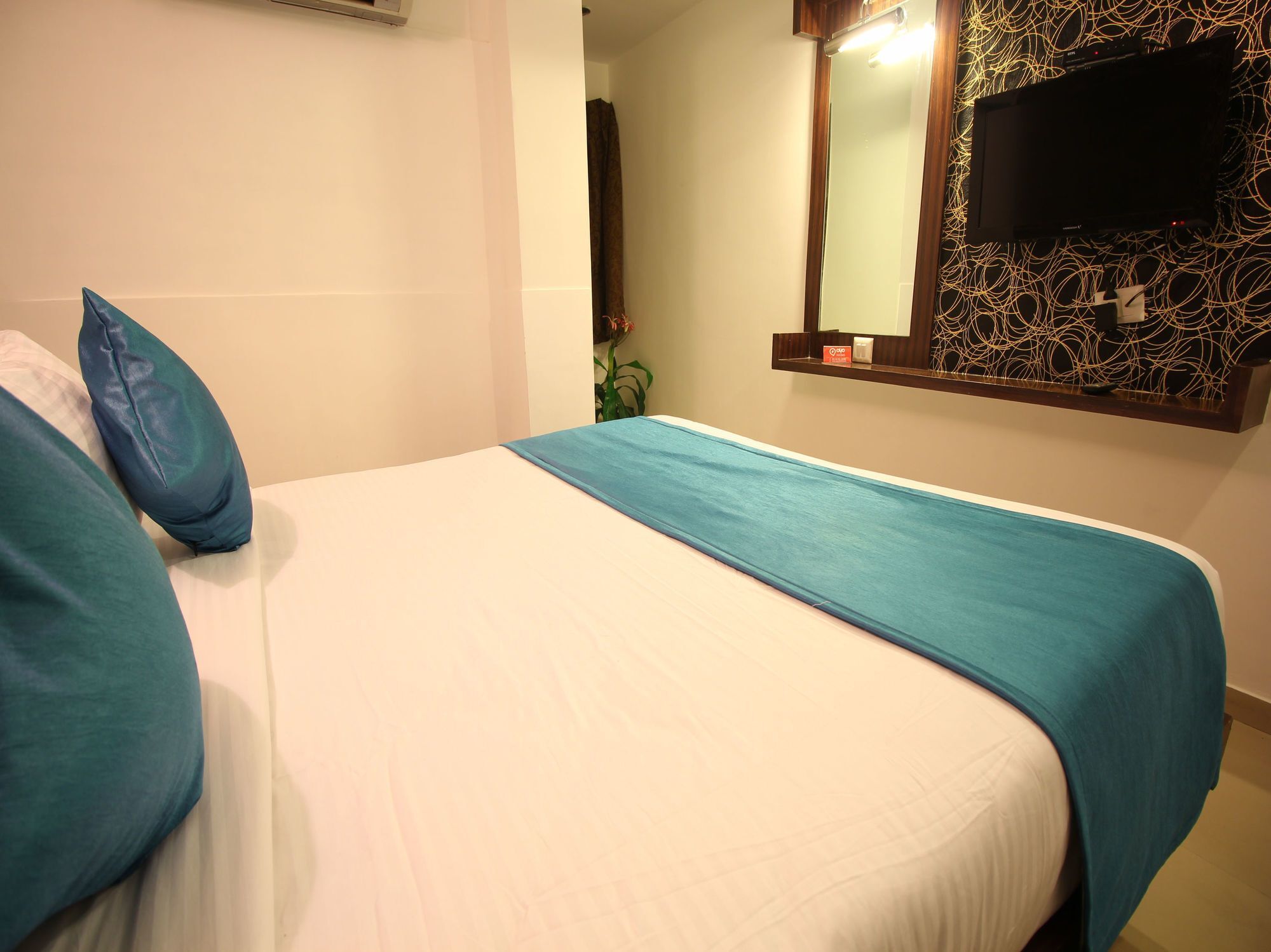 Oyo 2485 Kalash Hotel