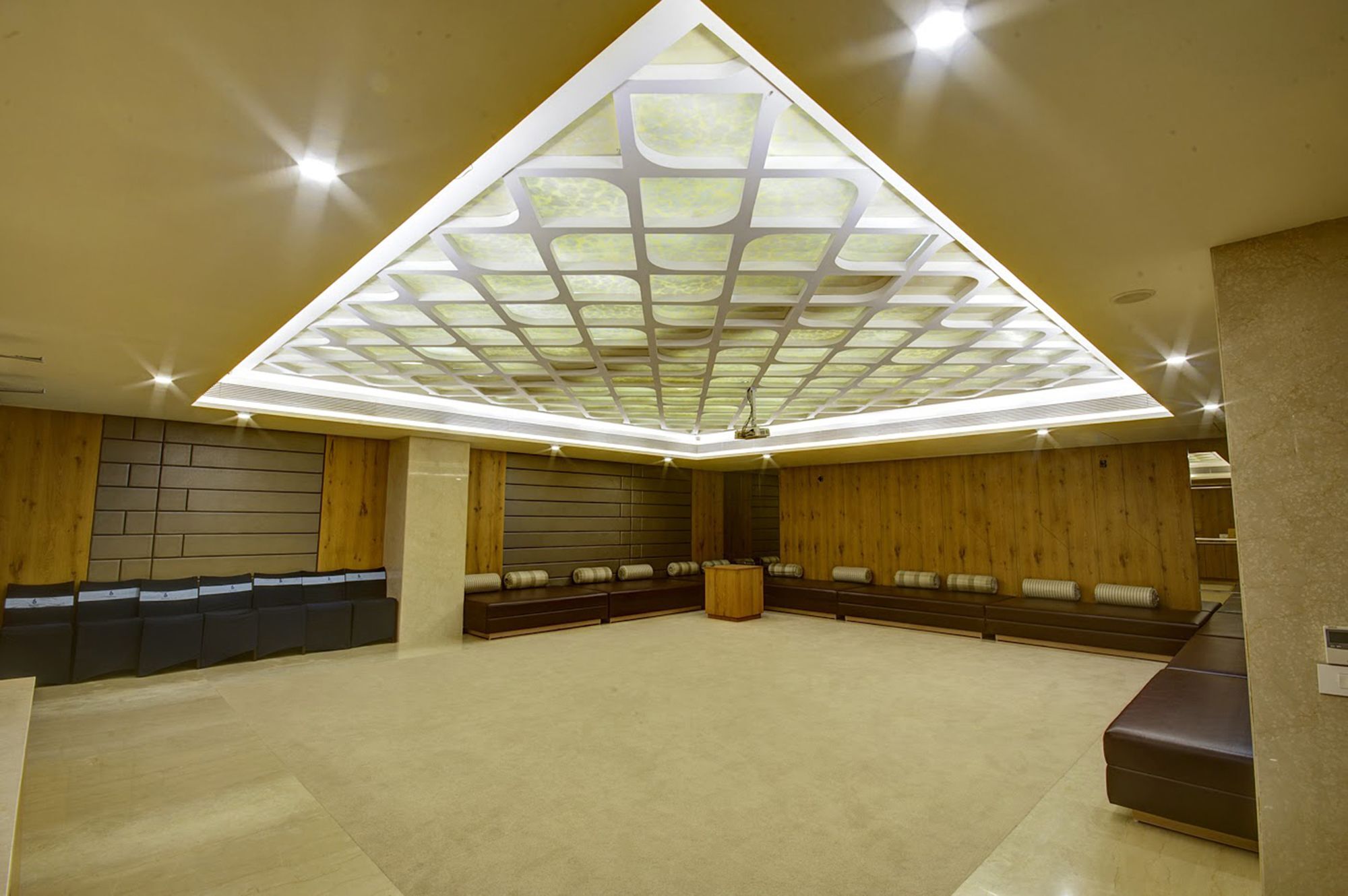 Hotel Eulogia 4*