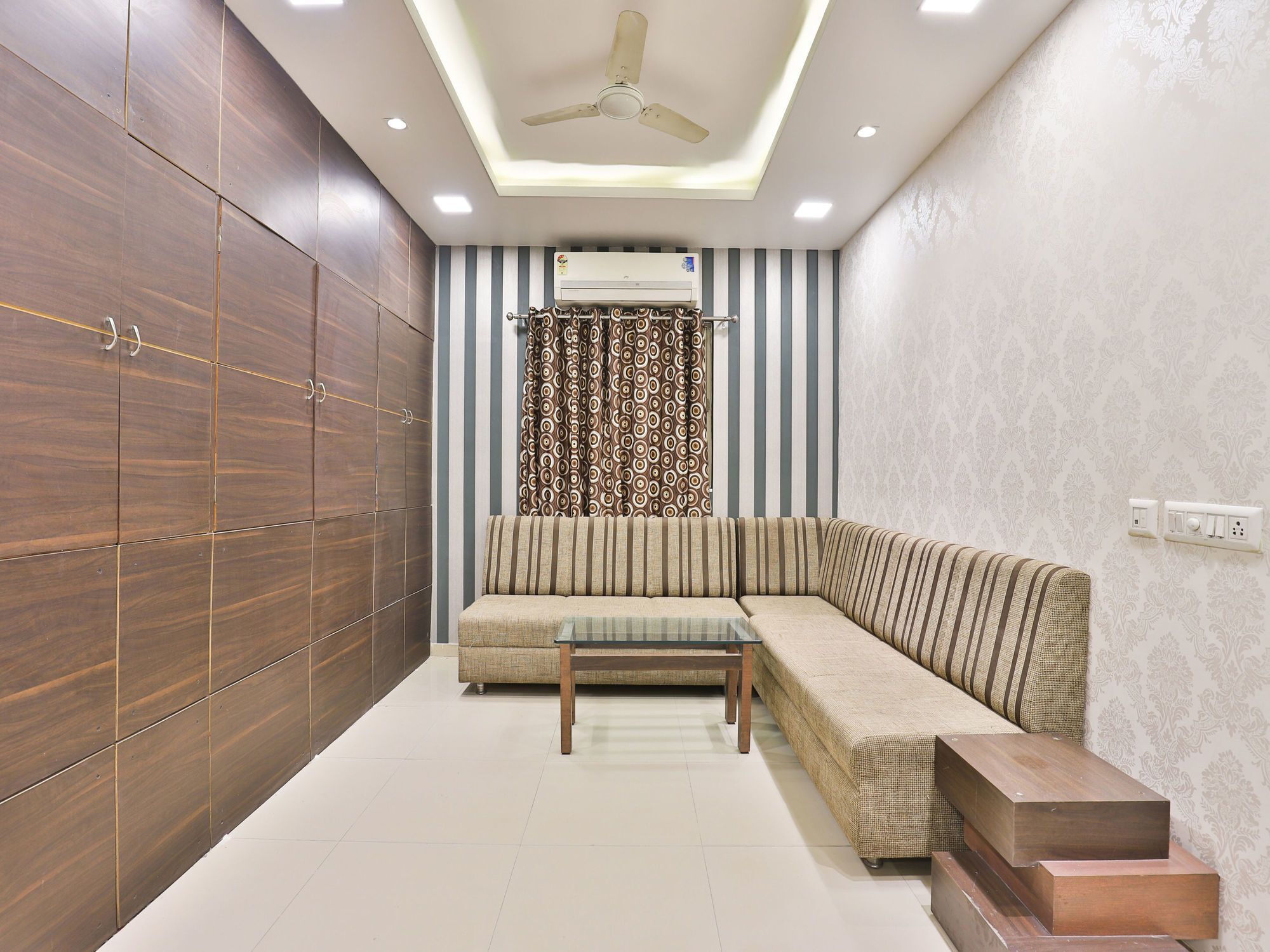 Oyo 6684 Park Sangam Hotel