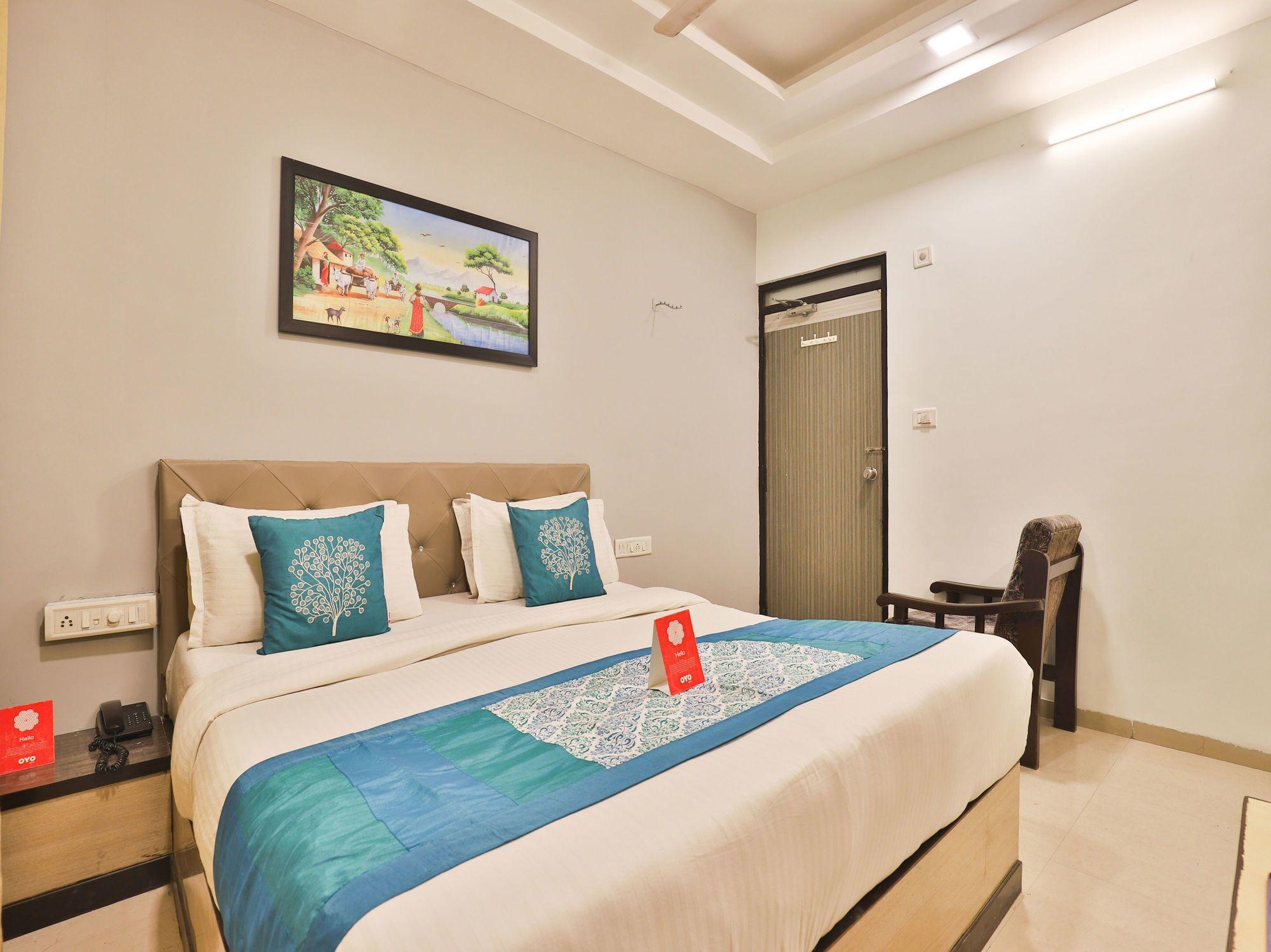 Hotel Oyo 3914 Legend