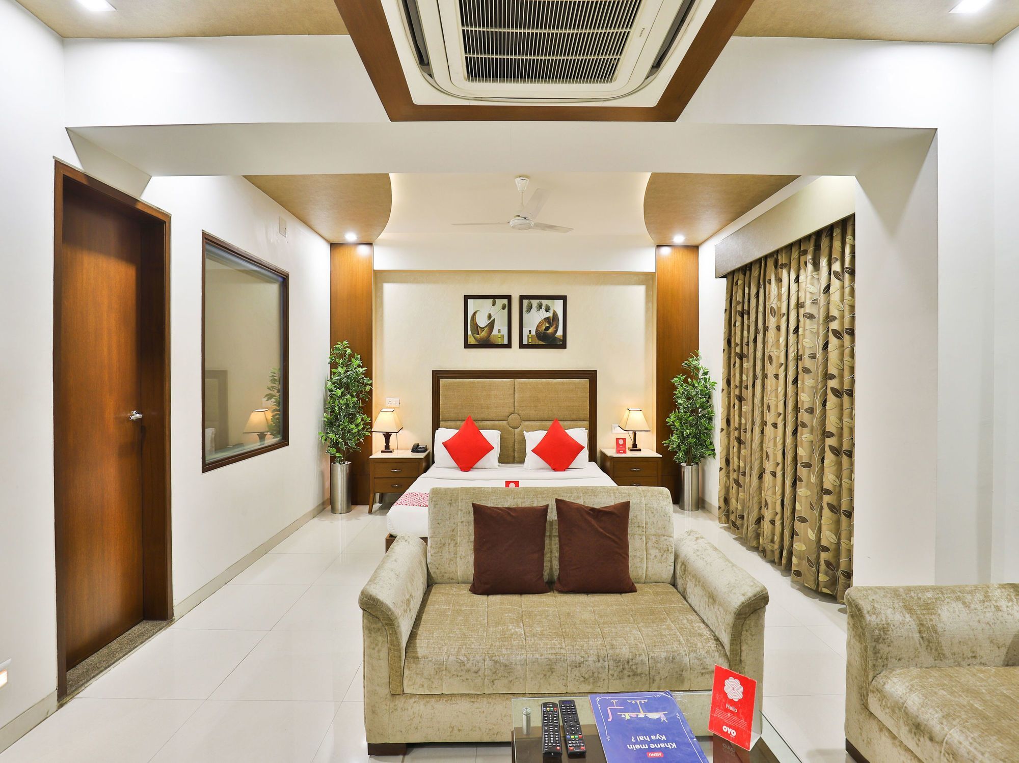 Hotel Oyo 13253 The Grand Vinayak