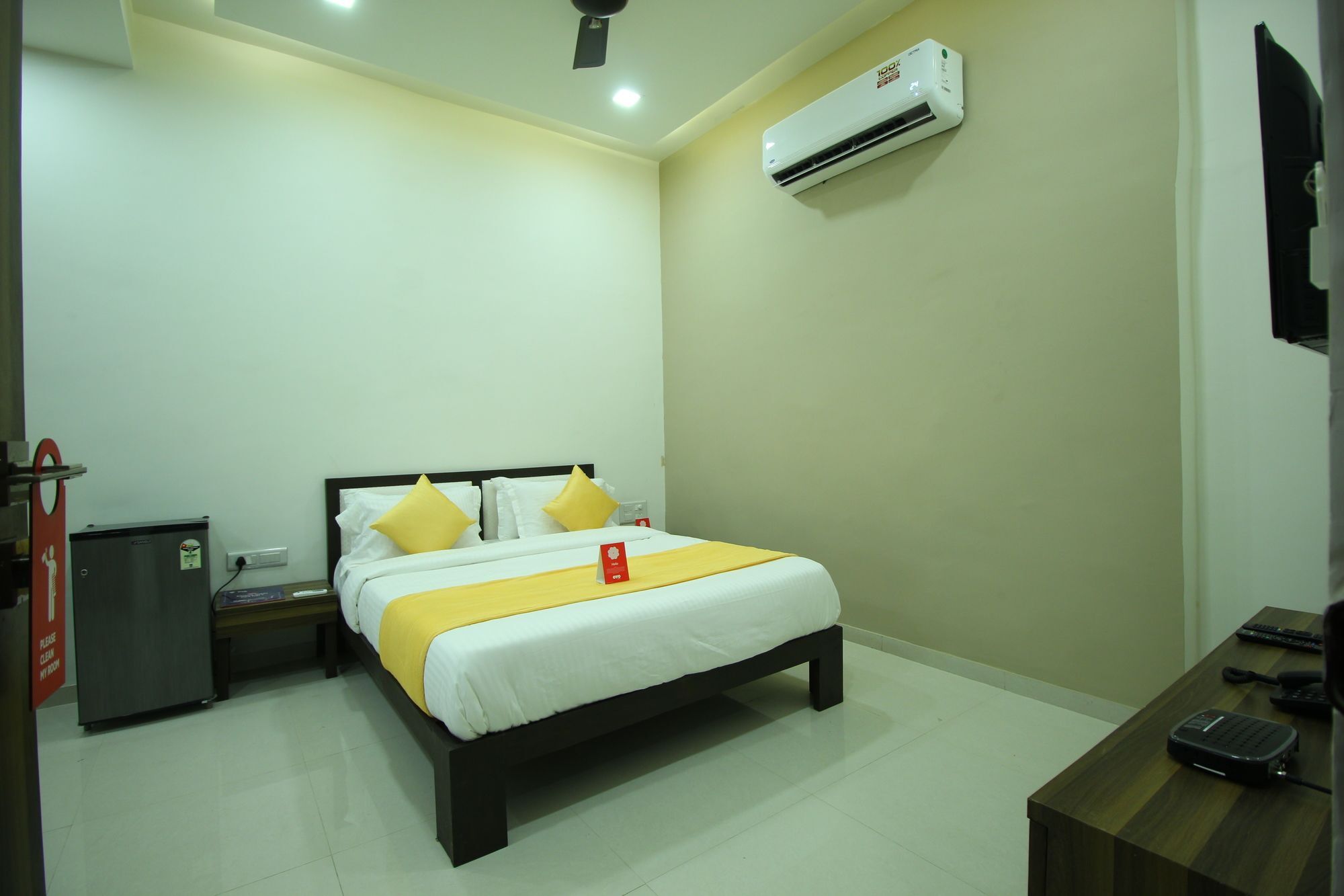 Hotel Oyo 8993 Maher 2*