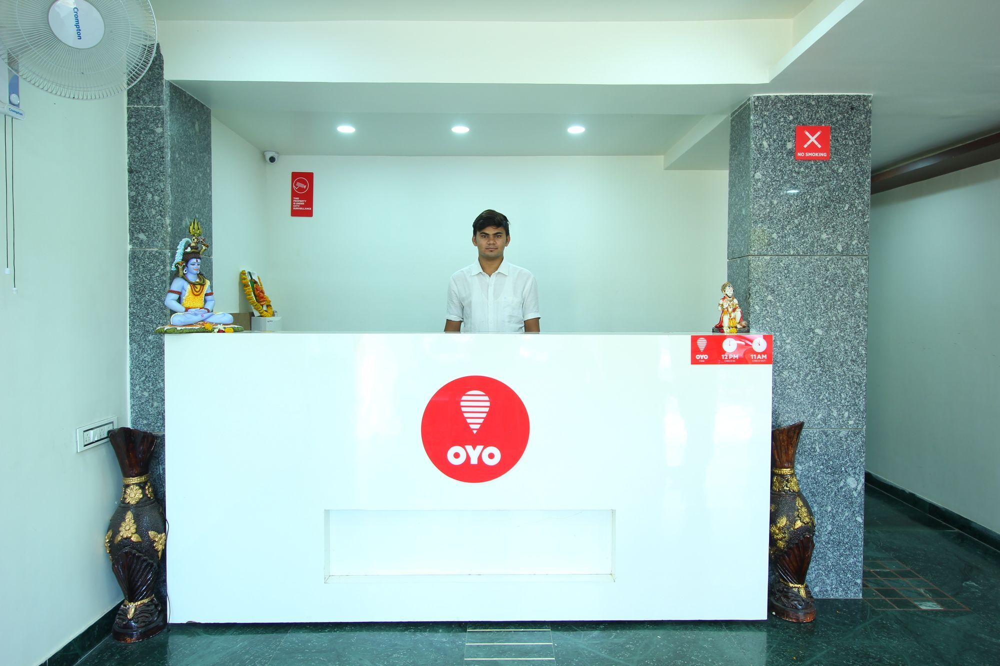 Hotel Oyo 8993 Maher 2*