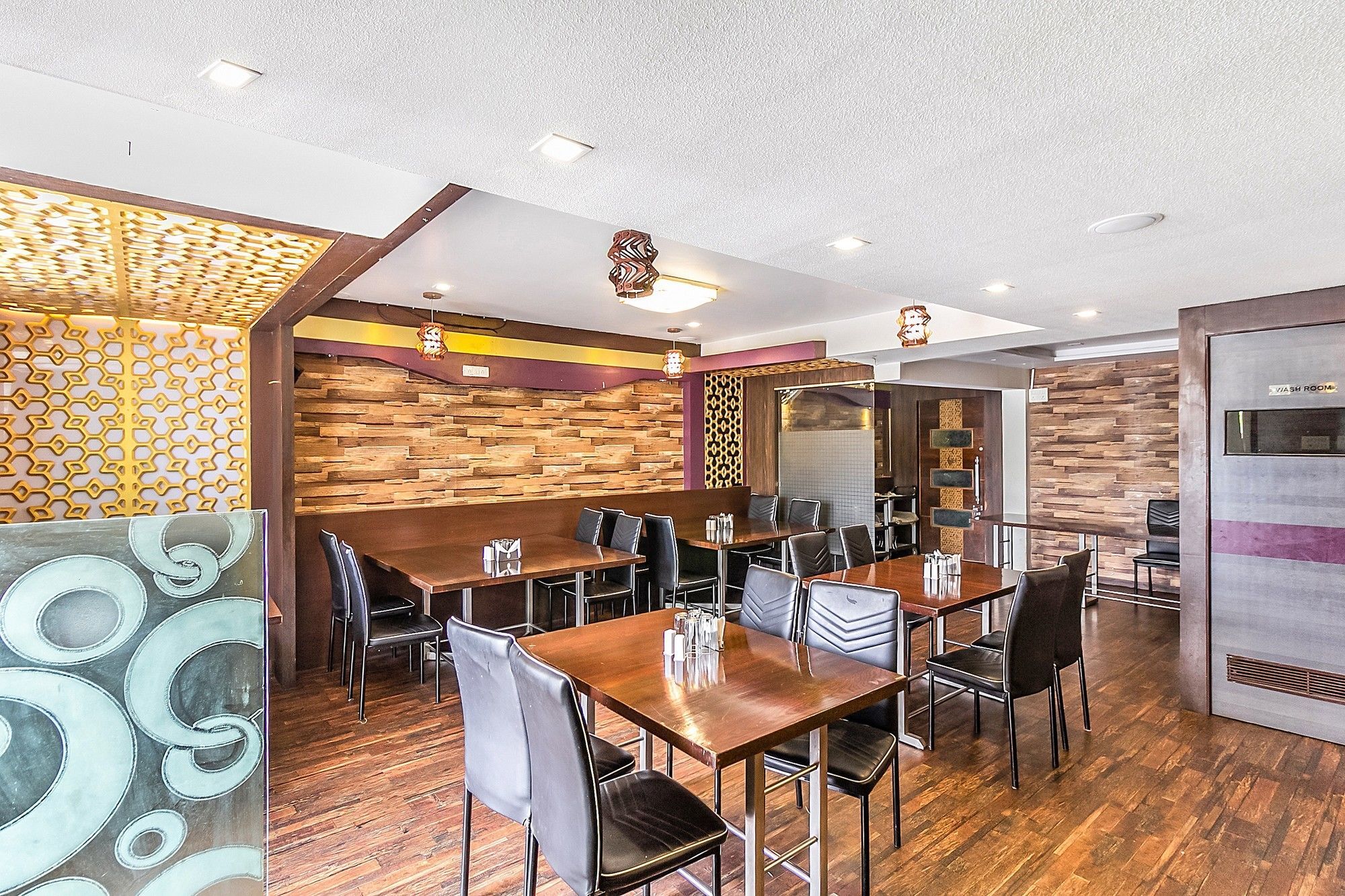 Fabhotel La 365 Navrangpura 3*