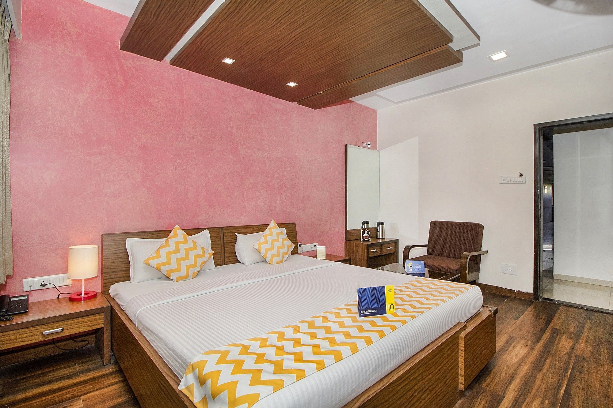 Fabhotel La 365 Navrangpura Hotel Ahmedabad