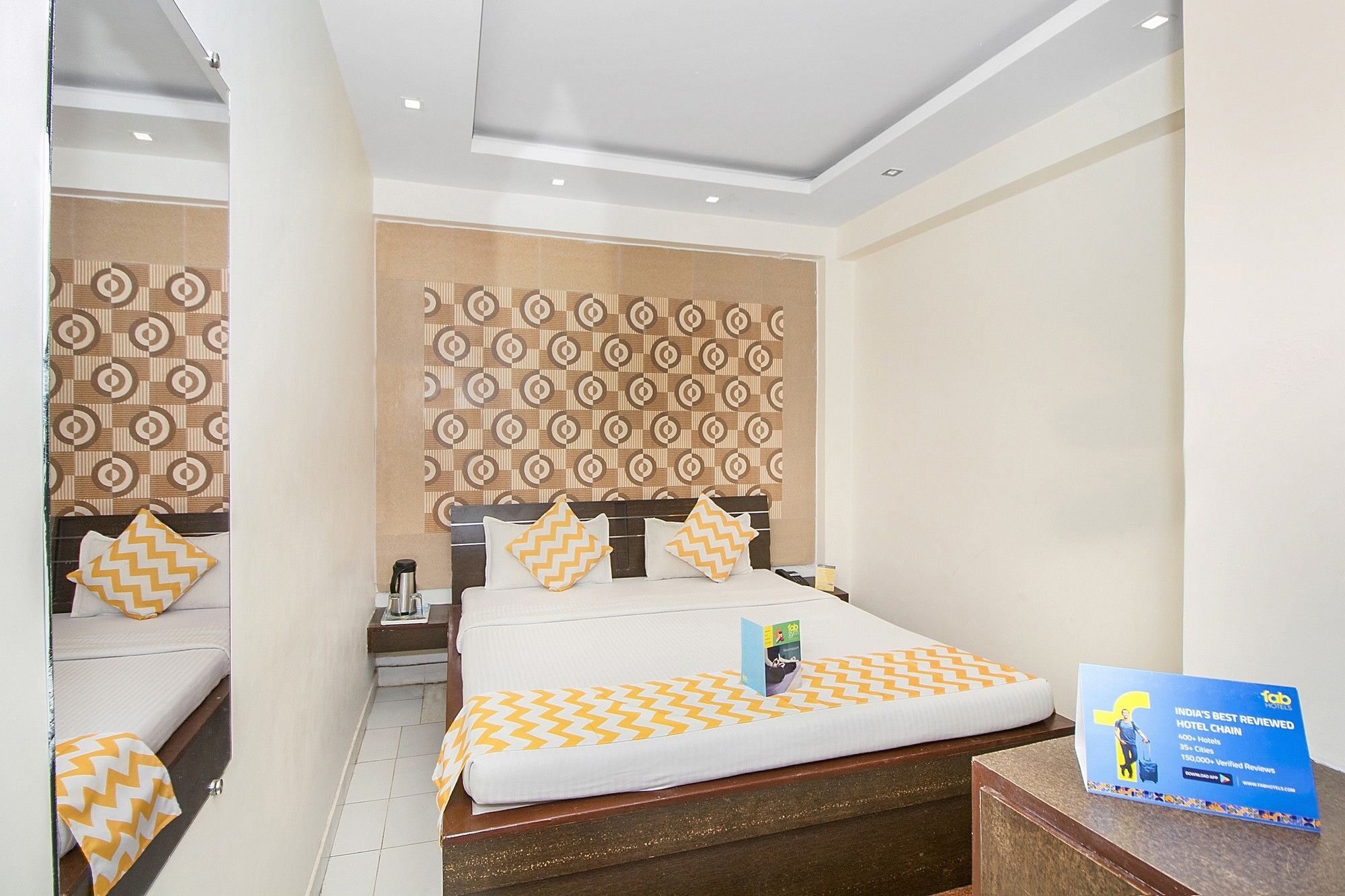 Fabhotel La 365 Navrangpura Hotel Ahmedabad