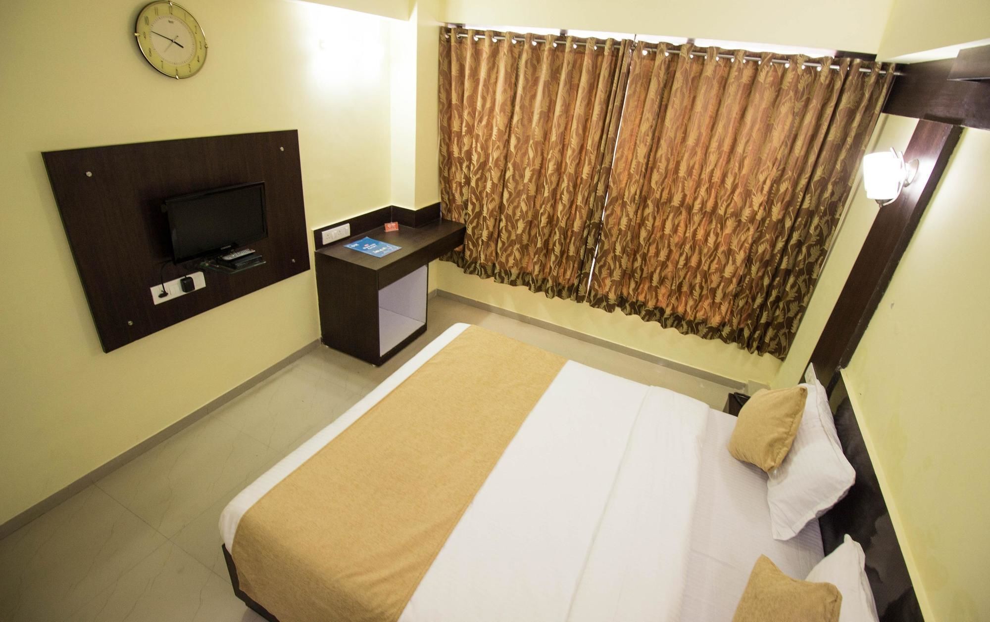 Hotel O Bridge Ahmedabad