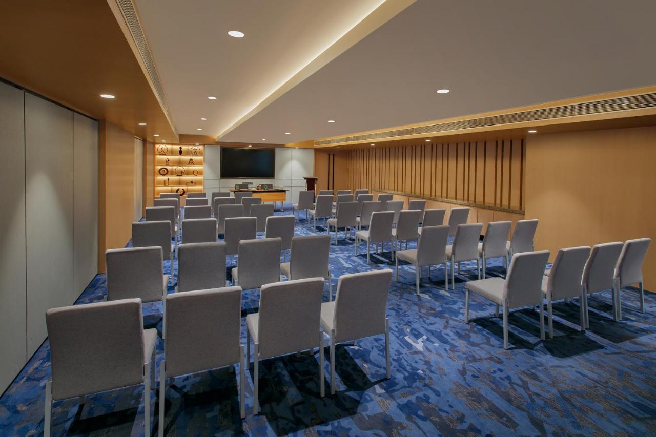 Novotel Hotel 5*