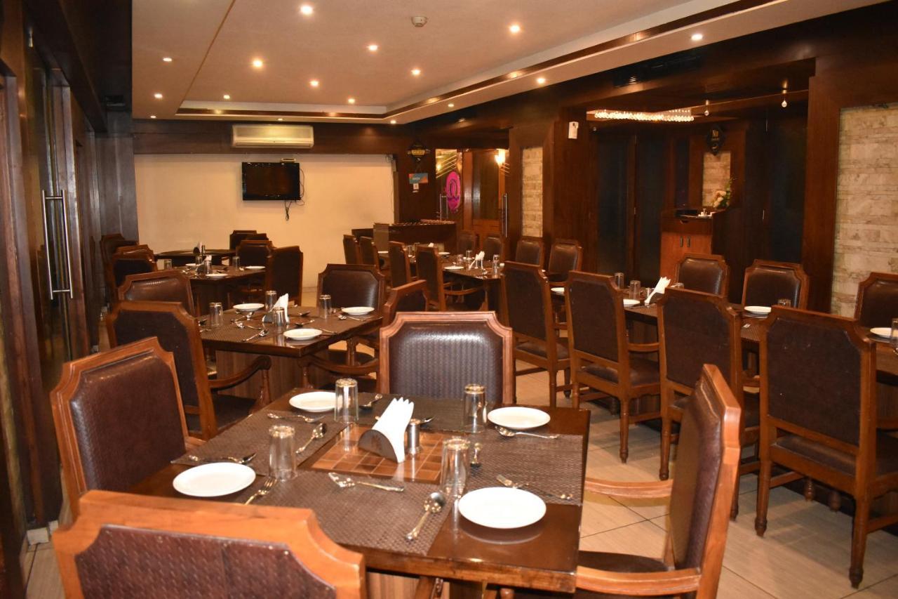Royal Highness Hotel 3*
