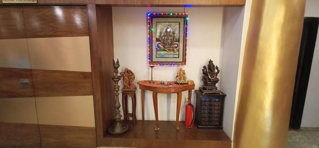 Hotel Maan Residency Ahmedabad