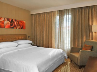 Four Points By Sheraton Hotel Ahmedabad