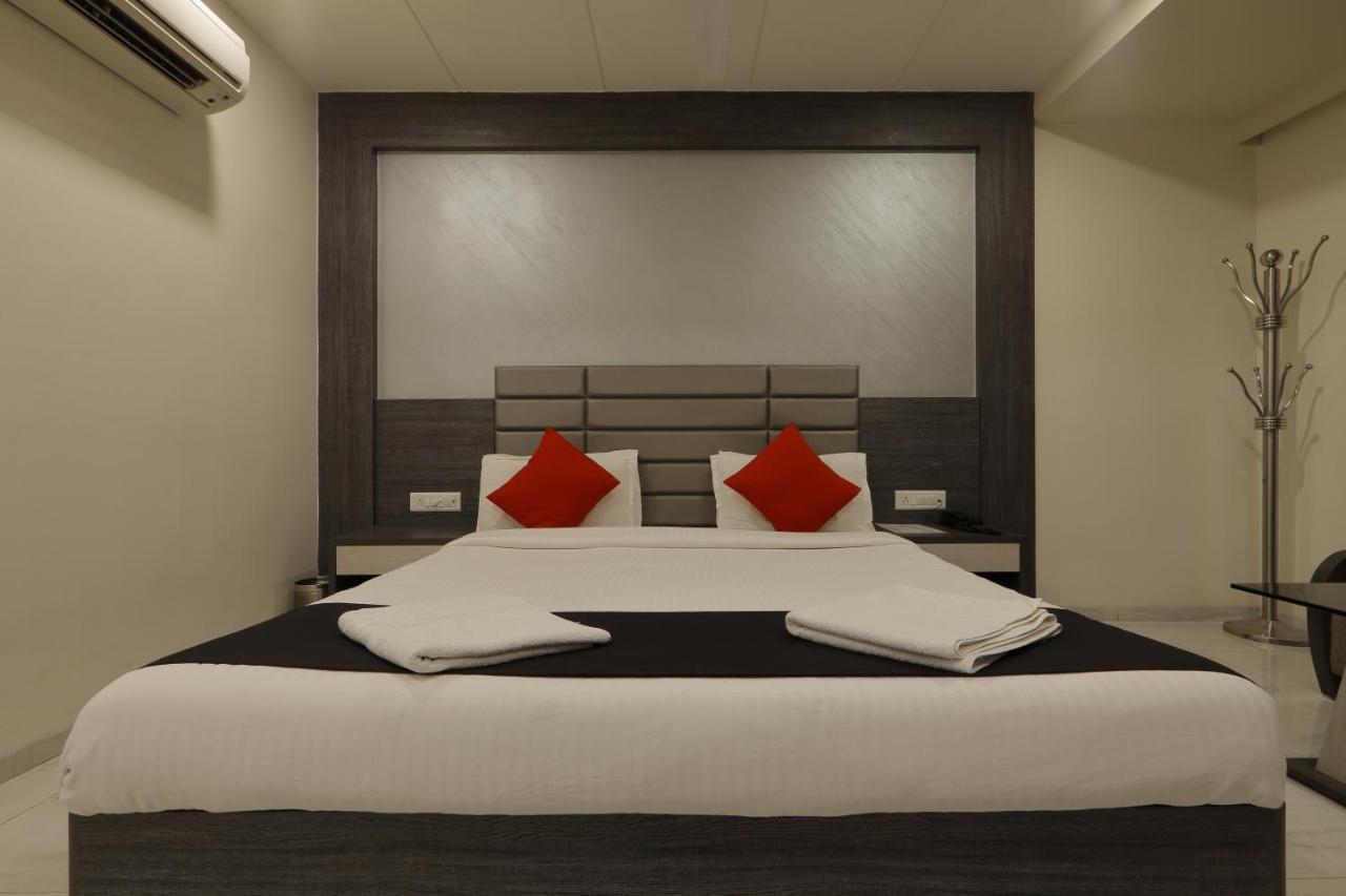 Hotel Unity Ahmedabad