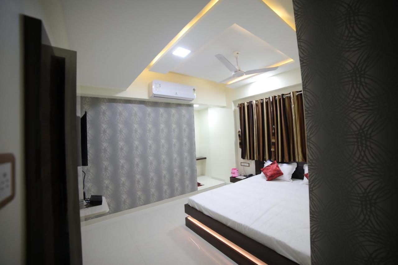 Hotel Red Apple