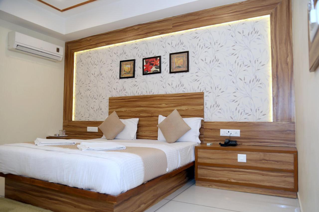 Hotel Shobhna Palace 3*