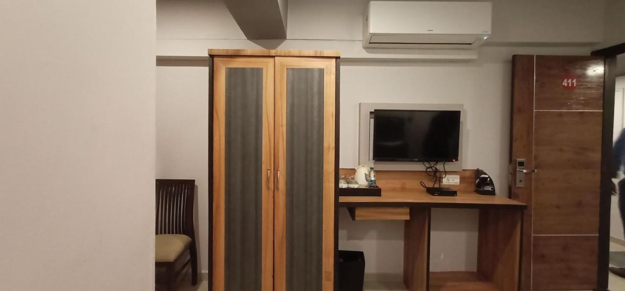 Maan Residency Hotel 3*