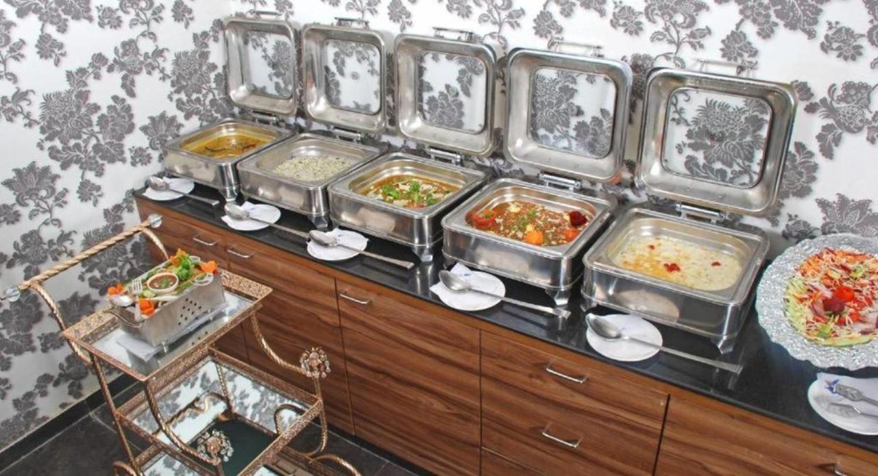 Hotel Maan Residency Ahmedabad