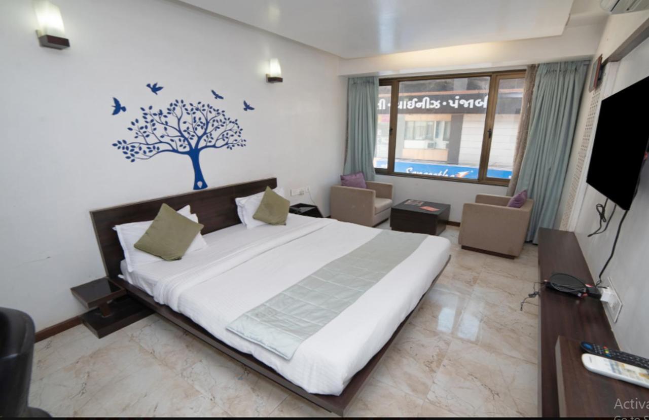 Hotel Maple 2*