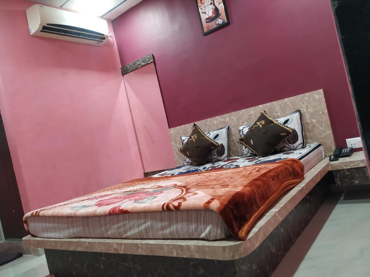 Guest house Asopalav Ahmedabad