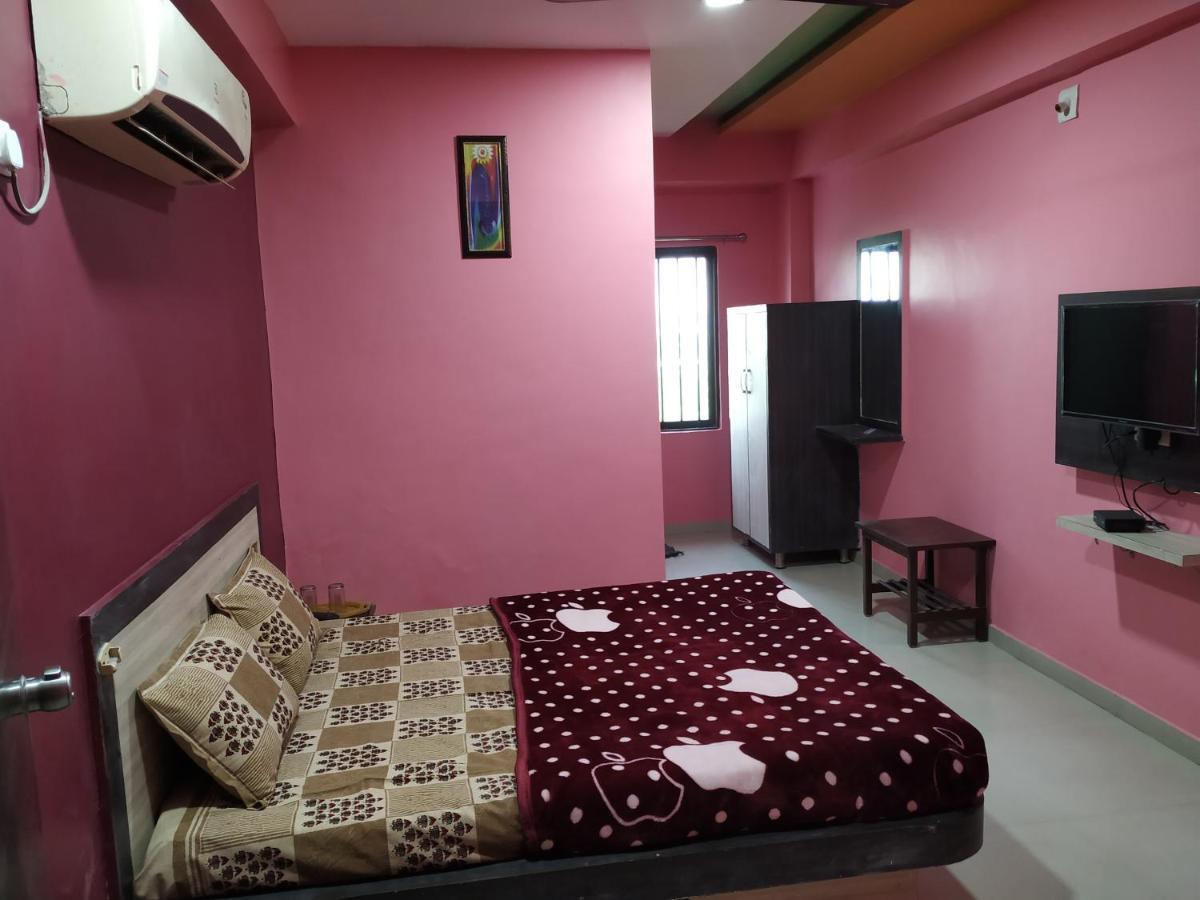 Guest house Asopalav Ahmedabad