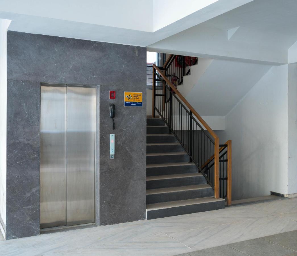Arbor Park Serviced Apartment Ahmedabad