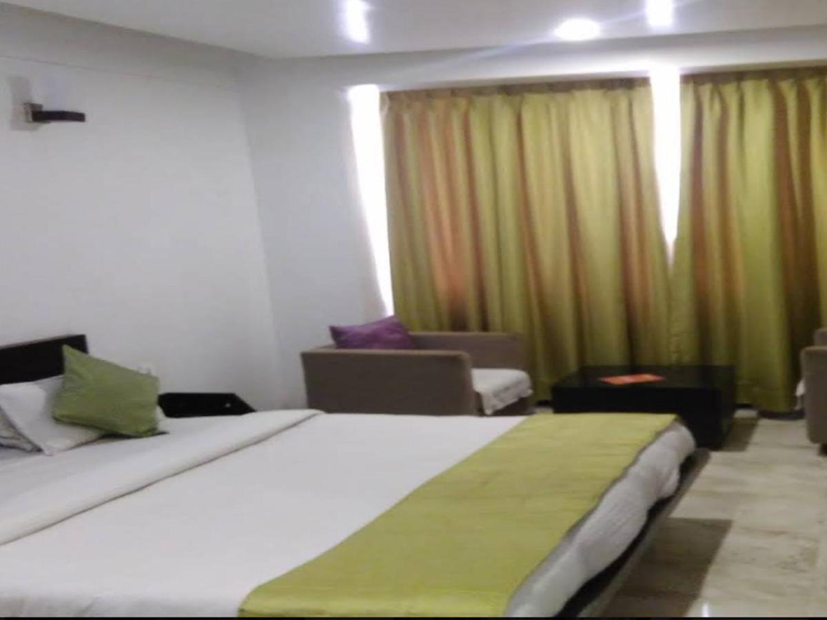 Hotel Maple Ahmedabad