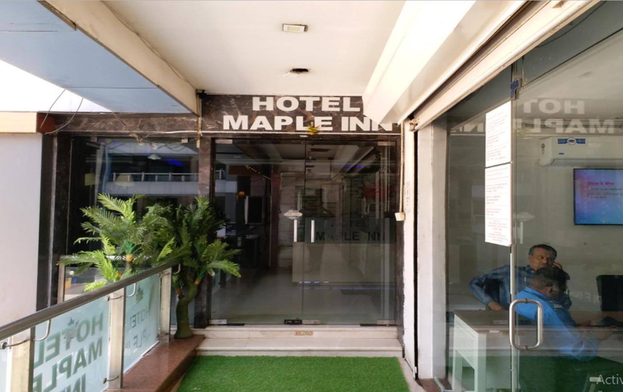 Maple Hotel