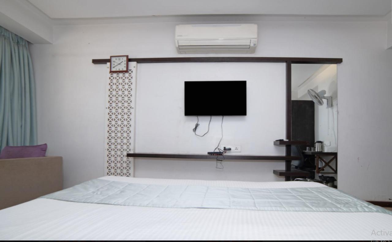 Maple Hotel 2*