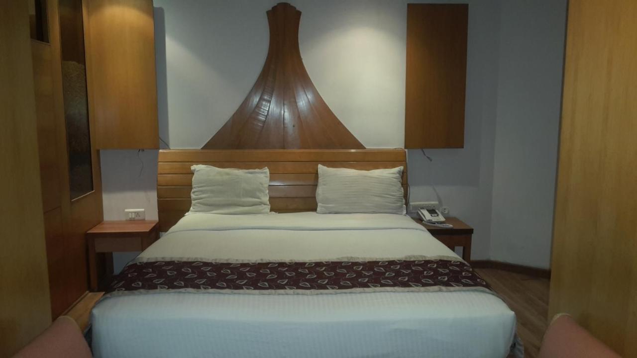 Hotel Rock Regency 3*