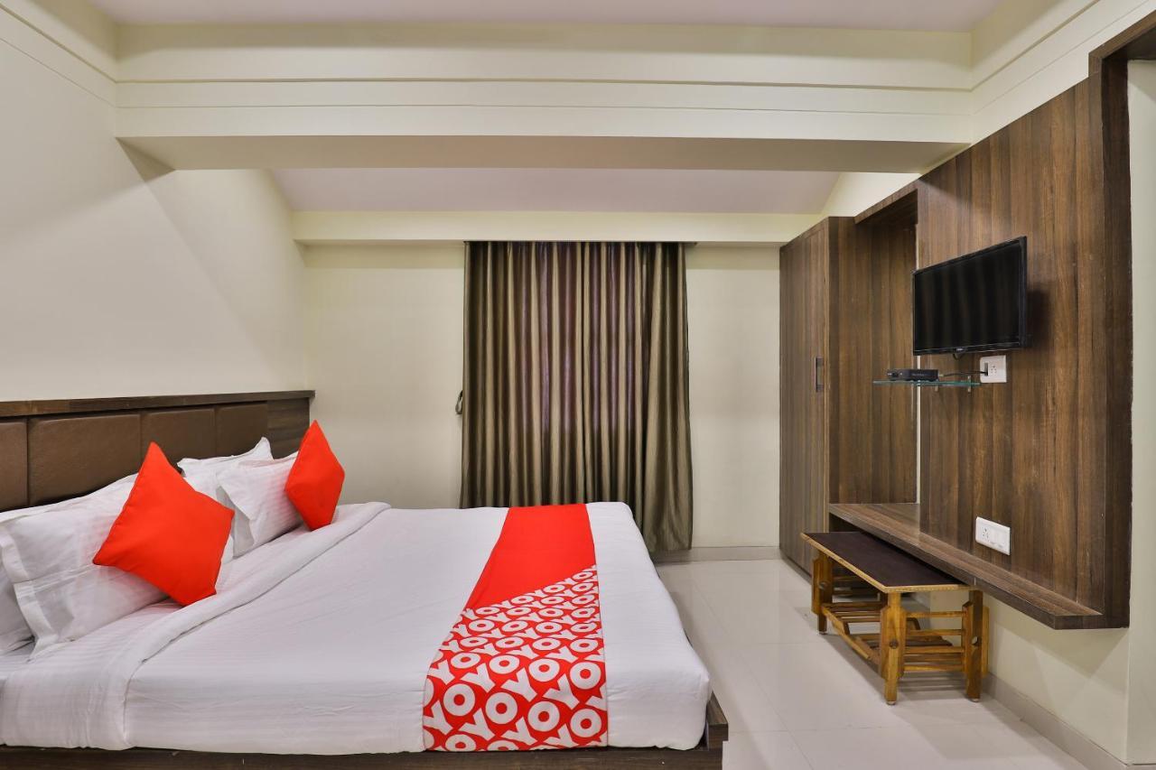 Hotel Radhe Residency Ahmedabad