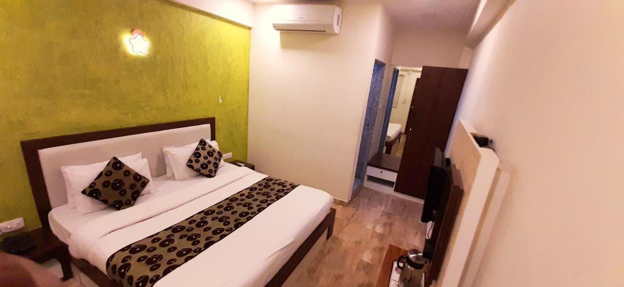 Tulip Plaza Hotel