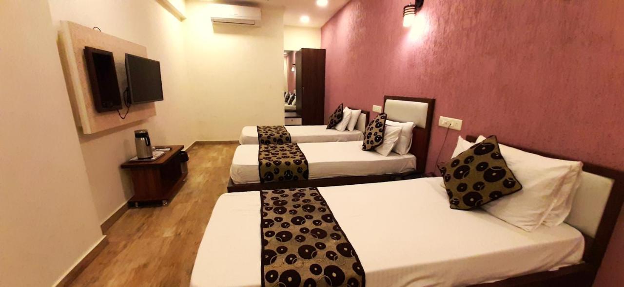 Hotel Tulip Plaza Ahmedabad