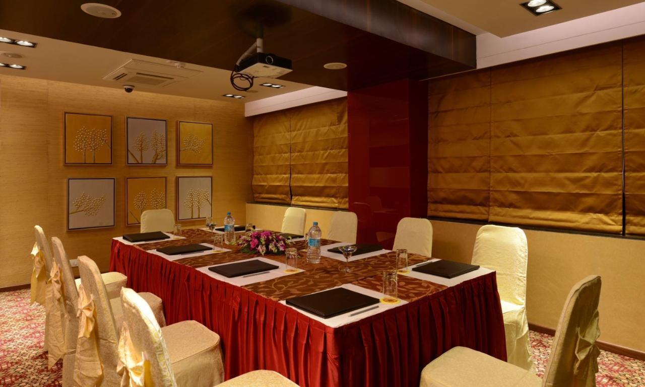 Tulip Inn, 3* Ahmedabad