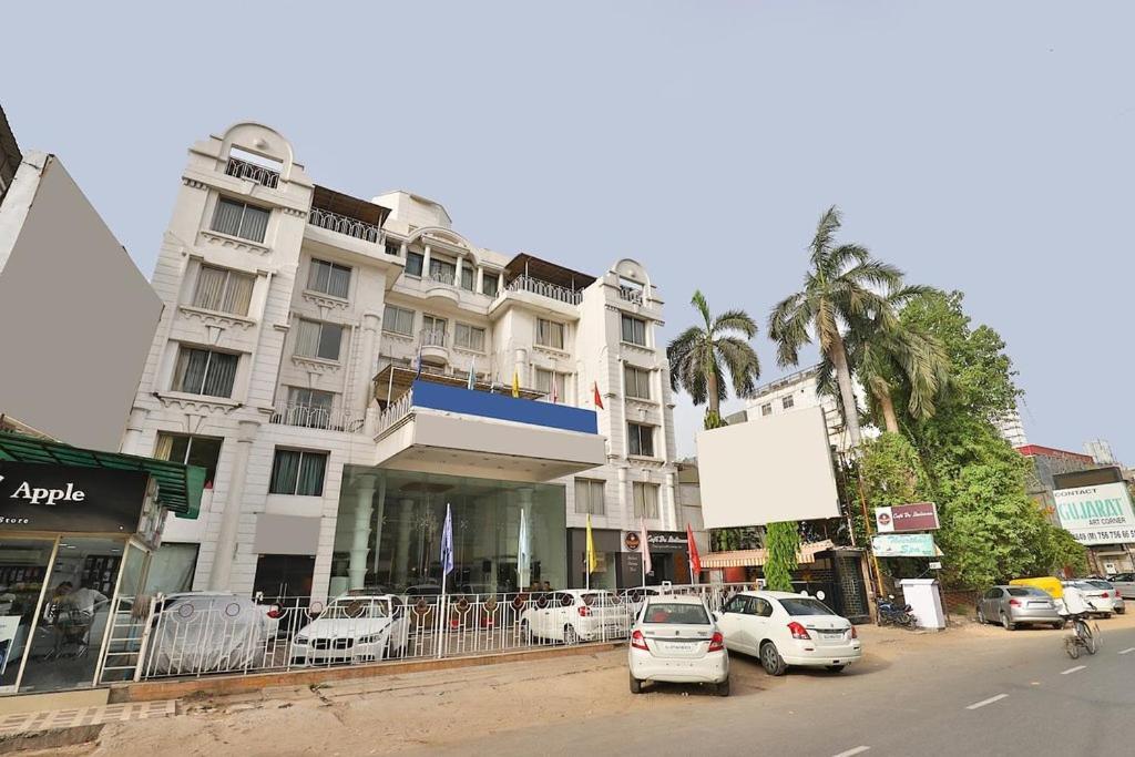 Hotel Rock Regency 3*