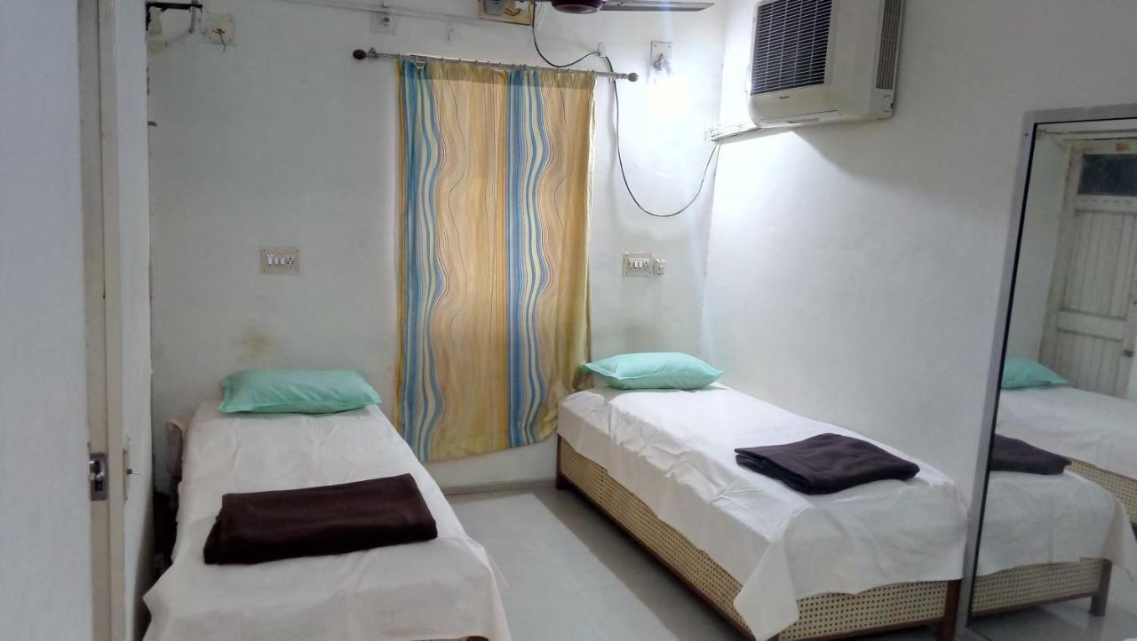 Hotel Tirupati *