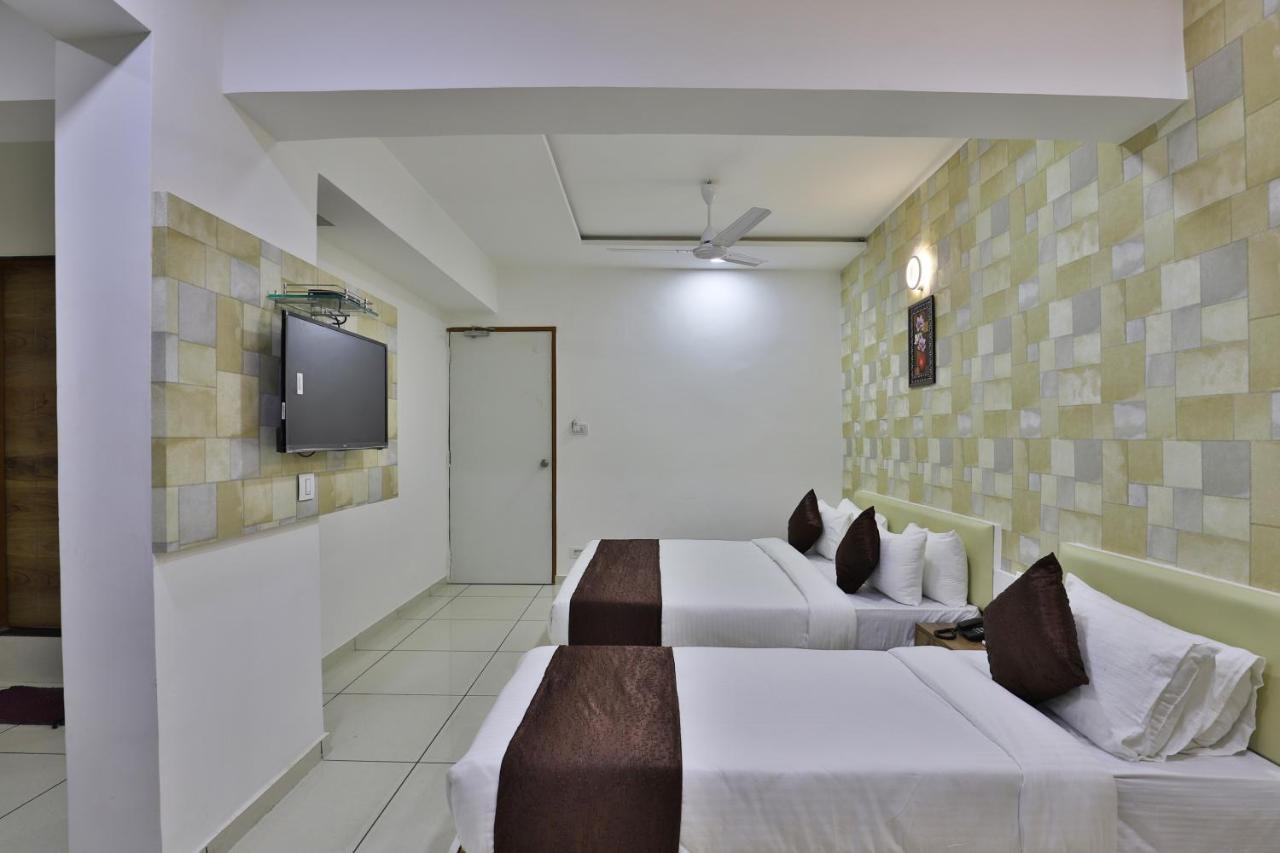 Shaligram Hotel Ahmedabad