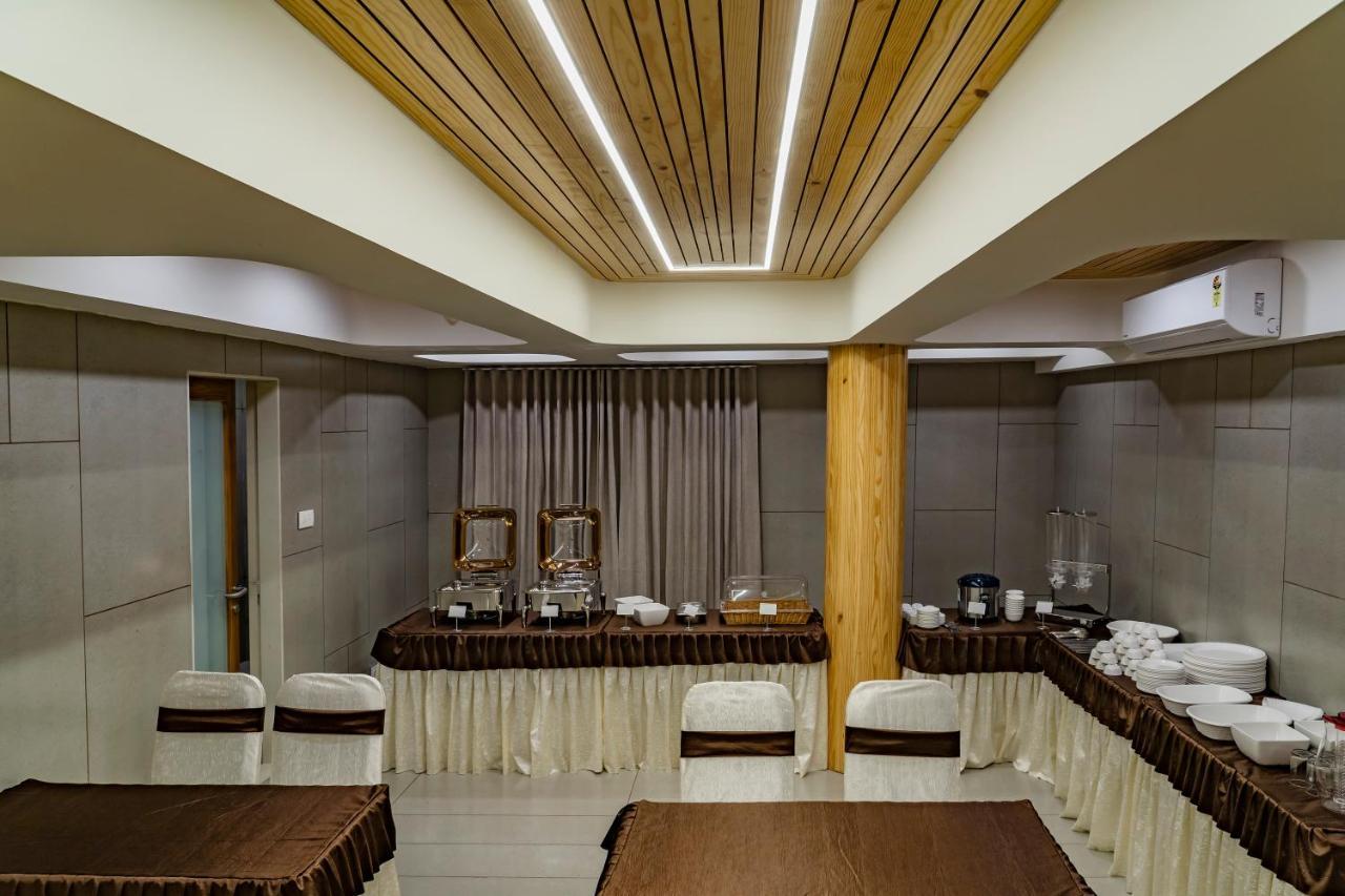 Hotel Pleasant 3*