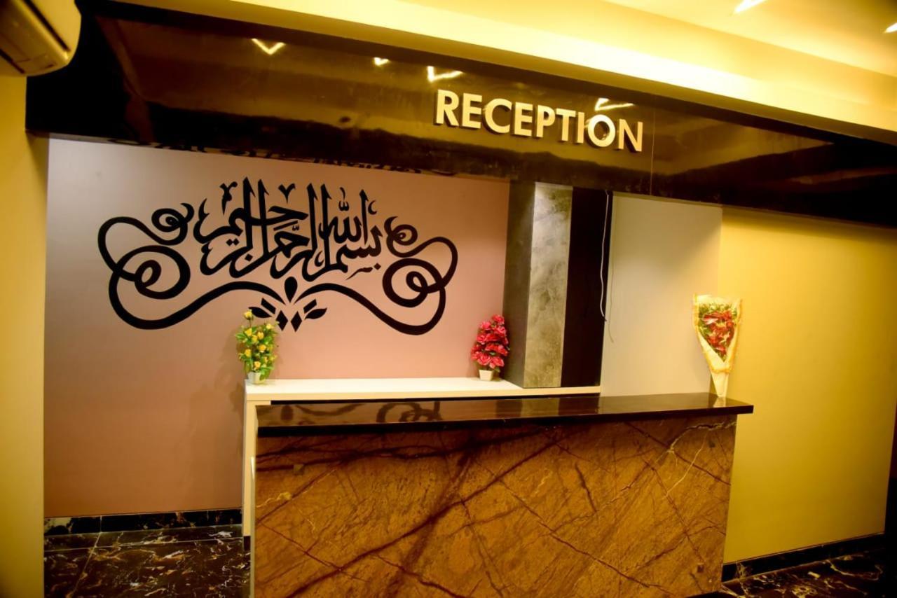 Charyana Ac Hostel *